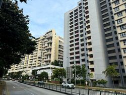 Bedok Town Centre (D16), Shop House #451416531
